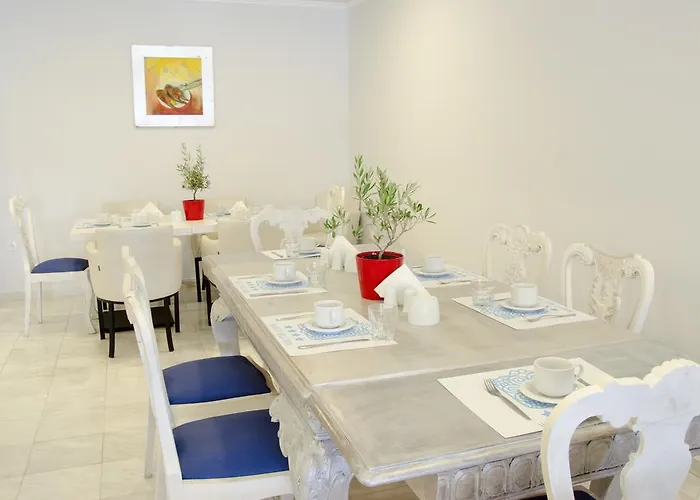 Melathron Hotel 4*