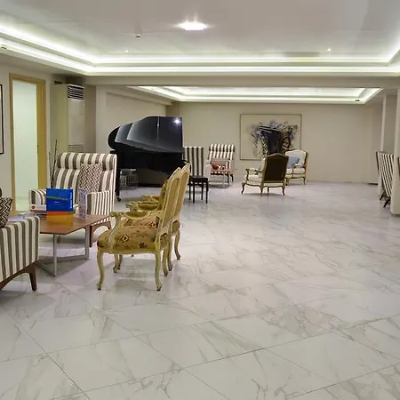 Melathron Hotel